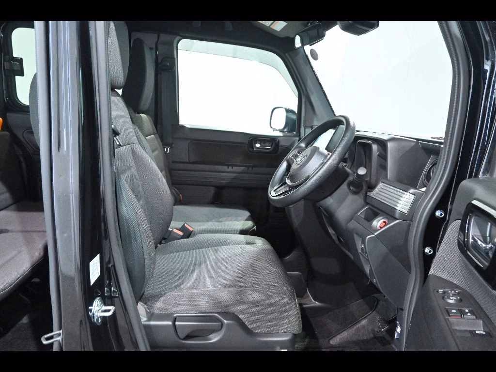 HONDA N-VAN