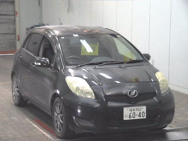TOYOTA VITZ