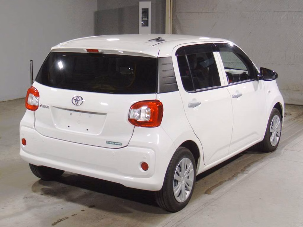 TOYOTA PASSO