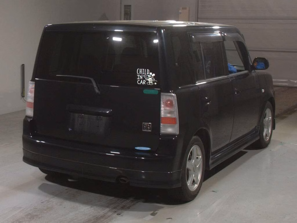 TOYOTA BB