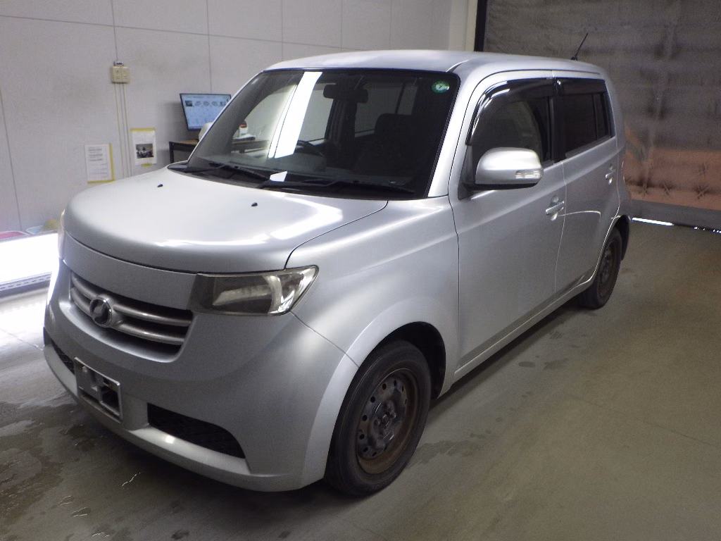 TOYOTA BB