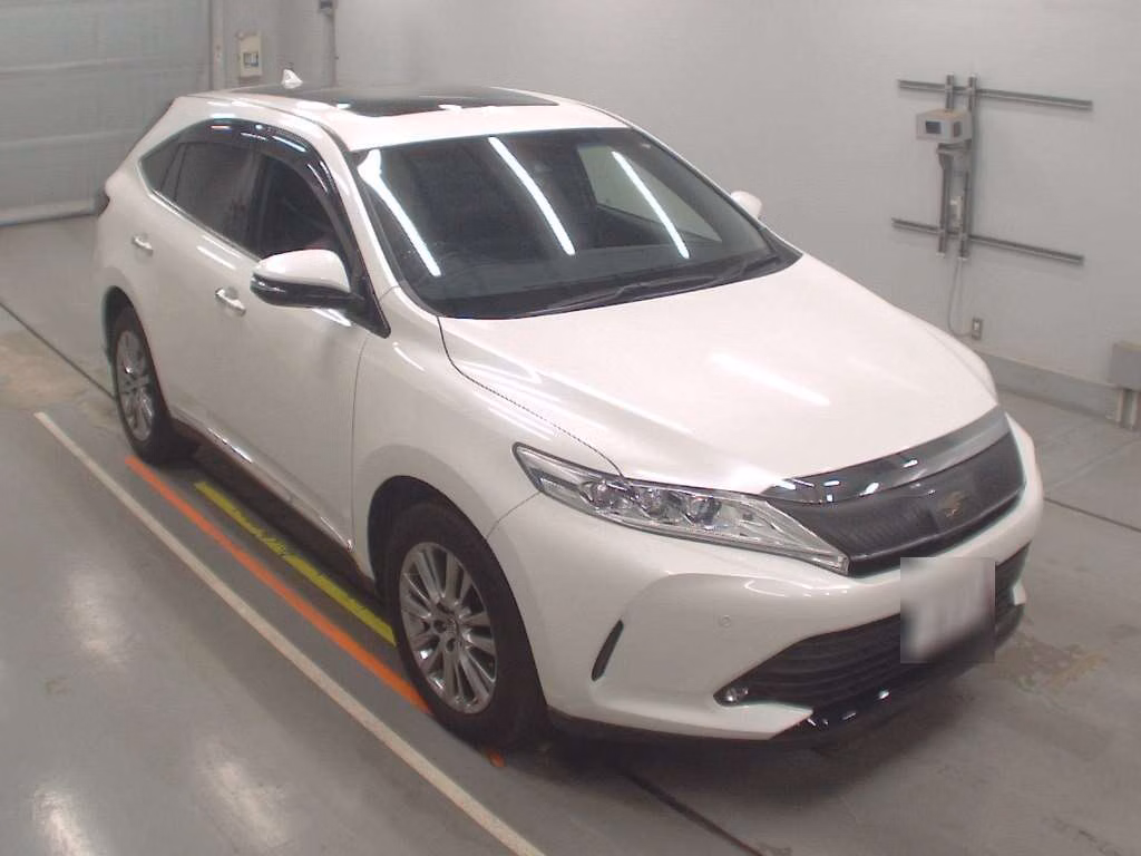 TOYOTA HARRIER