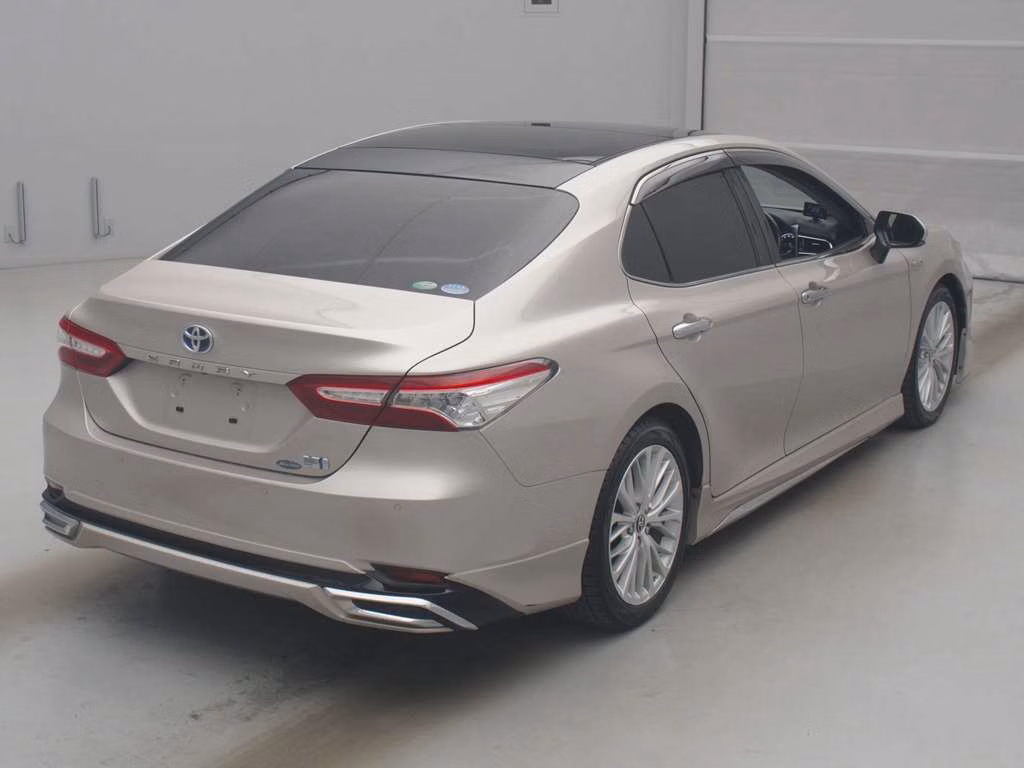 TOYOTA CAMRY