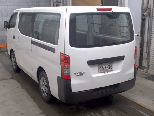 NISSAN NV350 CARAVAN