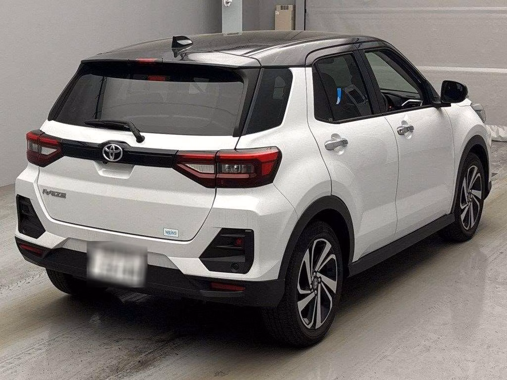 TOYOTA RAIZE
