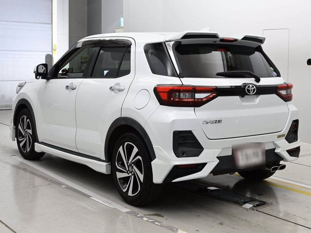 TOYOTA RAIZE