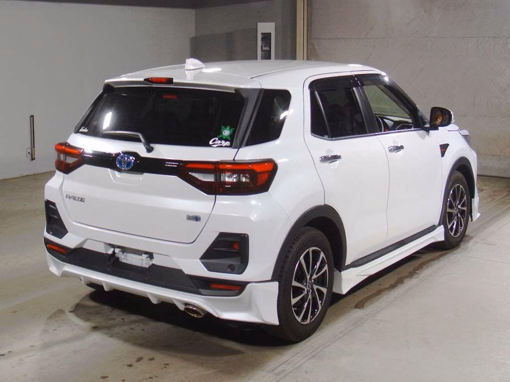 TOYOTA RAIZE