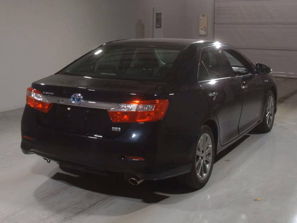TOYOTA CAMRY