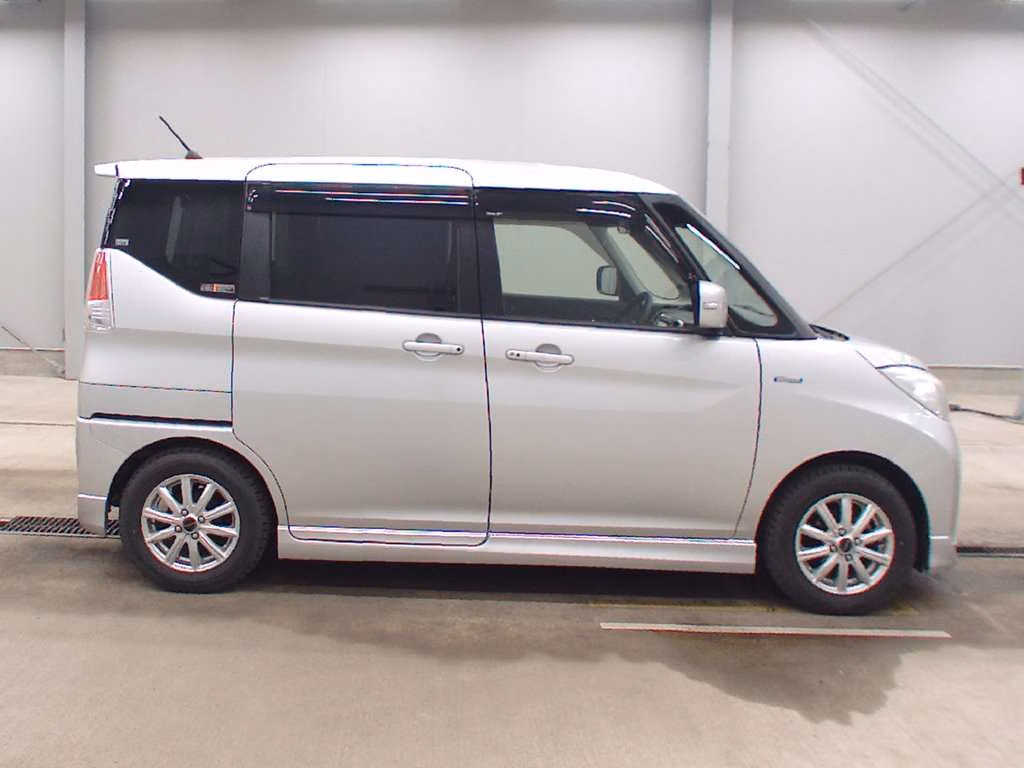 SUZUKI SOLIO