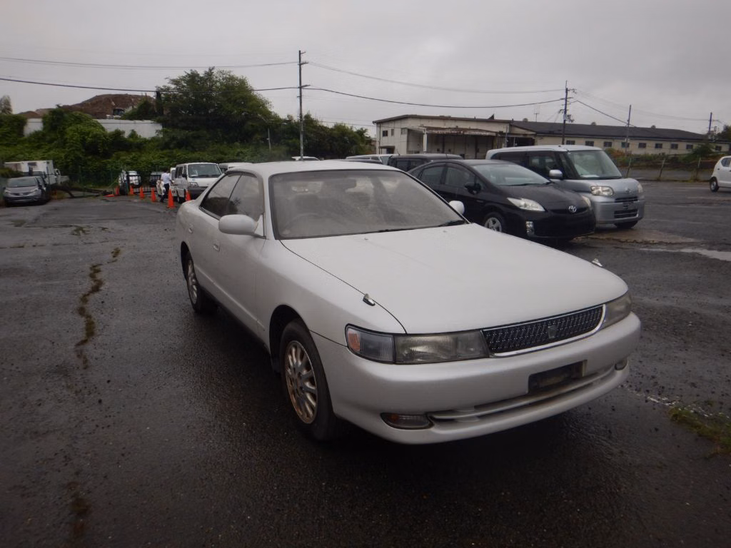 TOYOTA CHASER