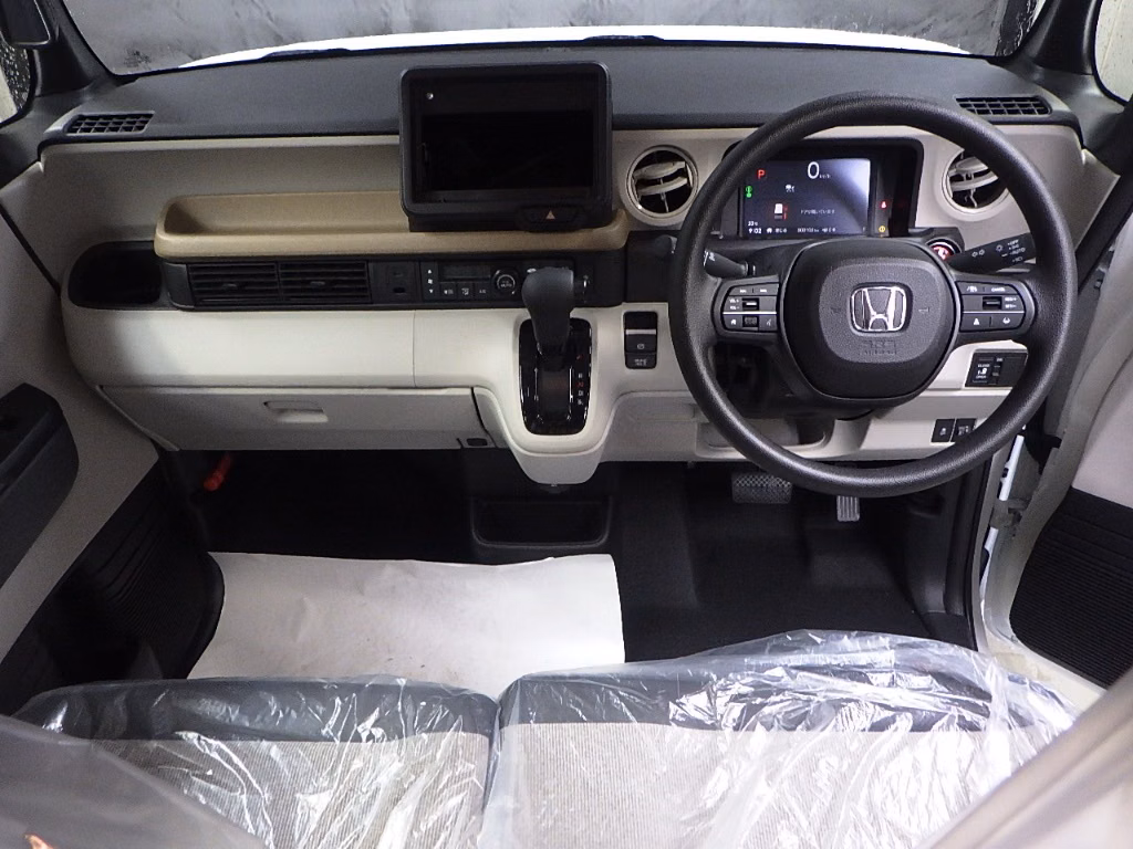 HONDA N-BOX