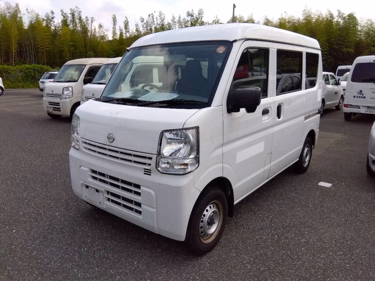 NISSAN NV100 CLIPPER