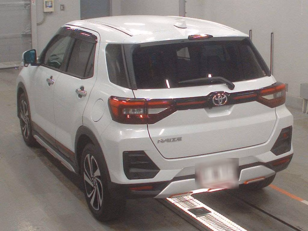 TOYOTA RAIZE