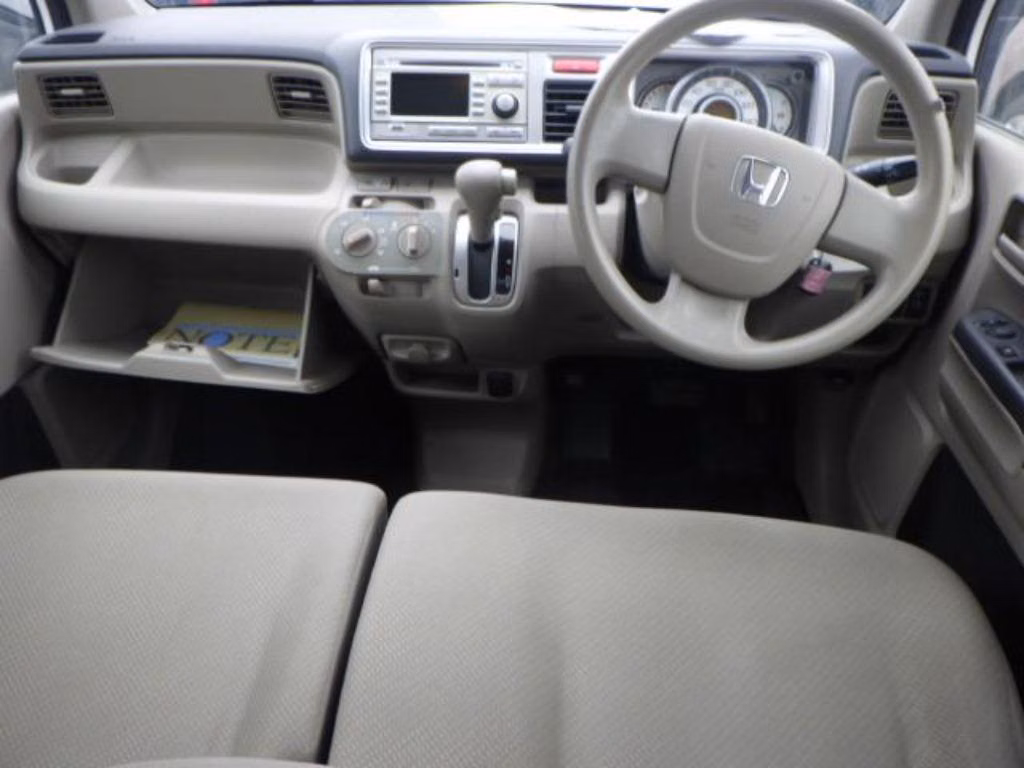 HONDA LIFE