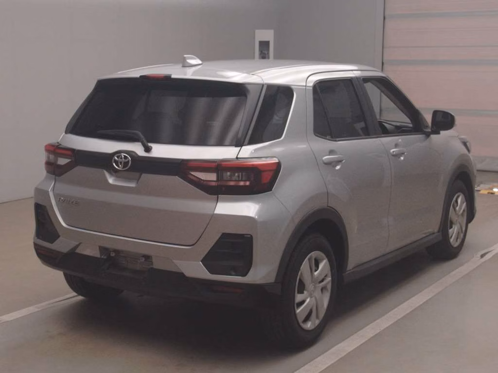 TOYOTA RAIZE
