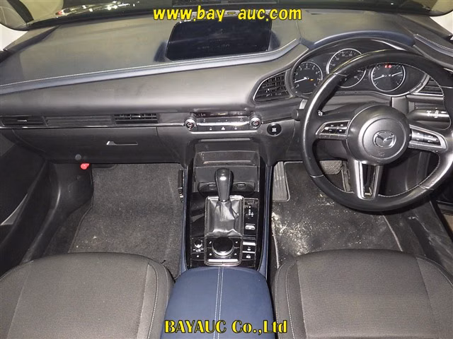 MAZDA CX-30