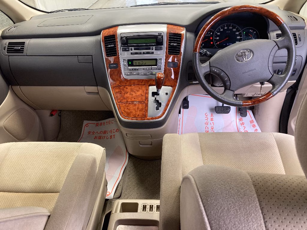 TOYOTA ALPHARD