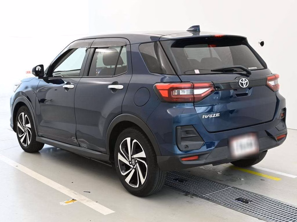 TOYOTA RAIZE