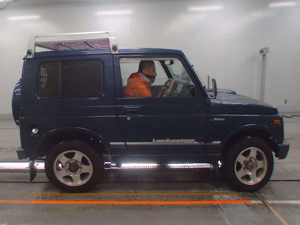 SUZUKI JIMNY