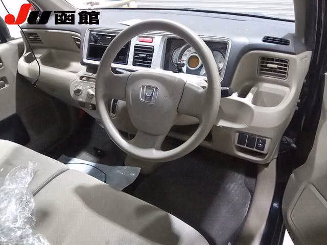 HONDA LIFE