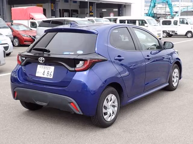 TOYOTA YARIS
