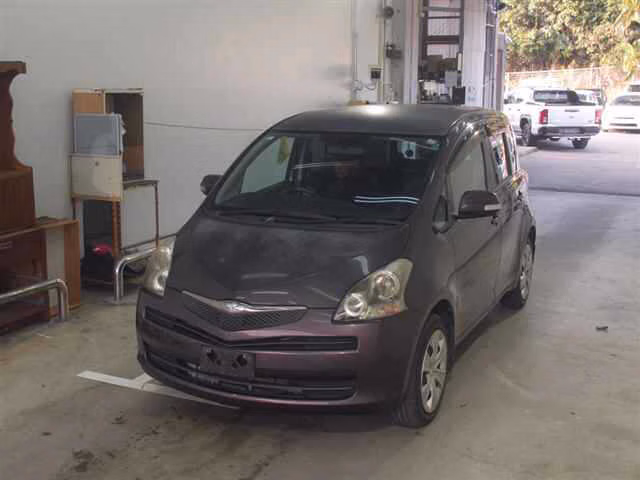 TOYOTA RACTIS