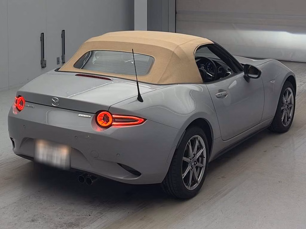 MAZDA ROADSTER