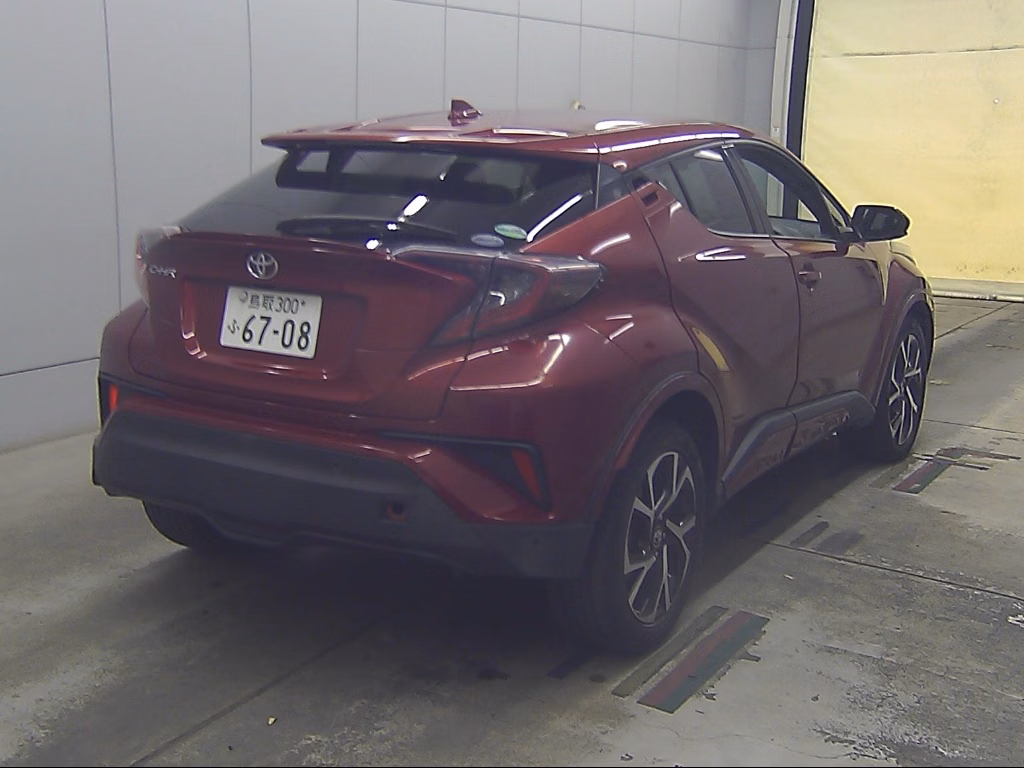 TOYOTA C-HR