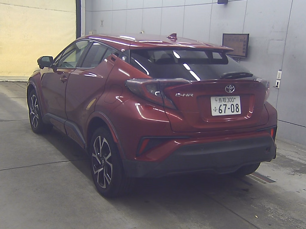 TOYOTA C-HR
