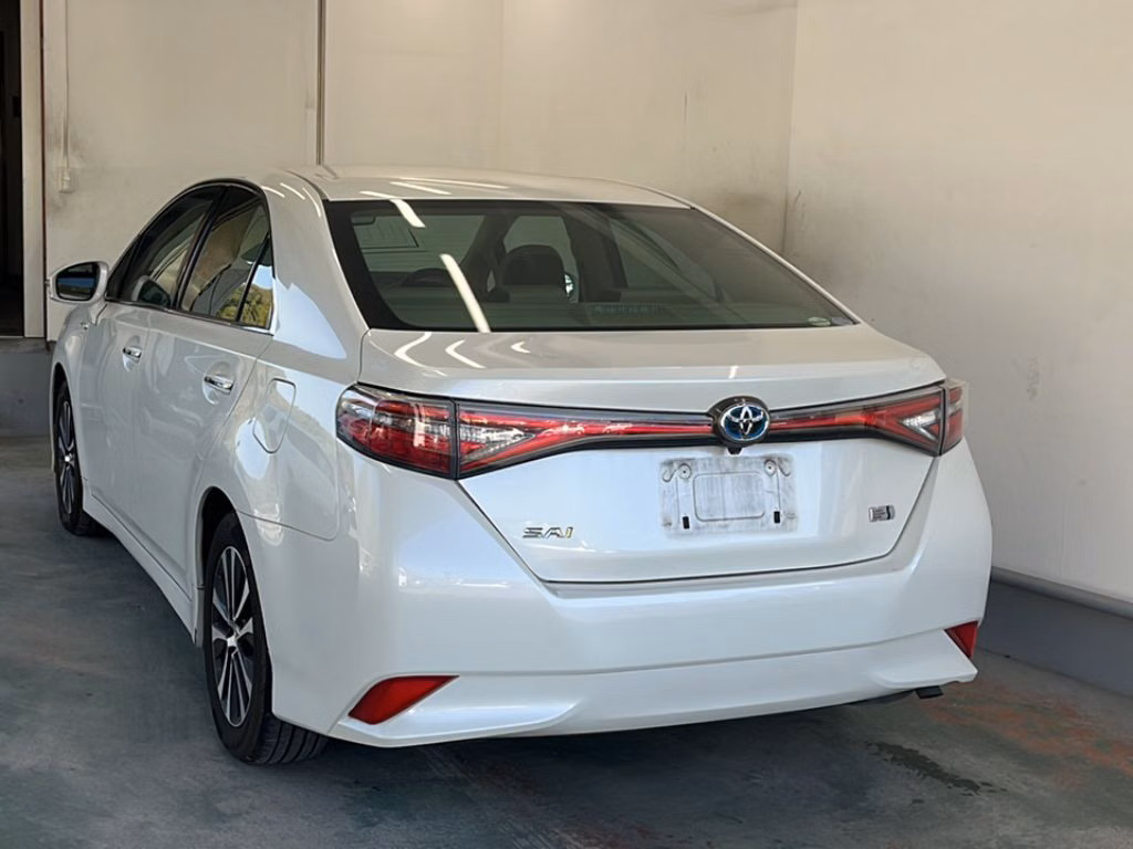 TOYOTA SAI
