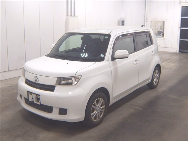 TOYOTA BB
