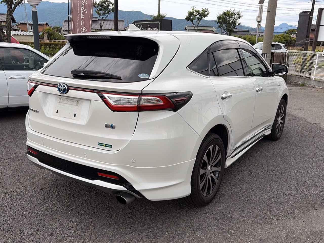 TOYOTA HARRIER