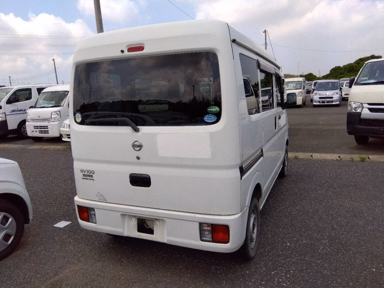 NISSAN NV100 CLIPPER