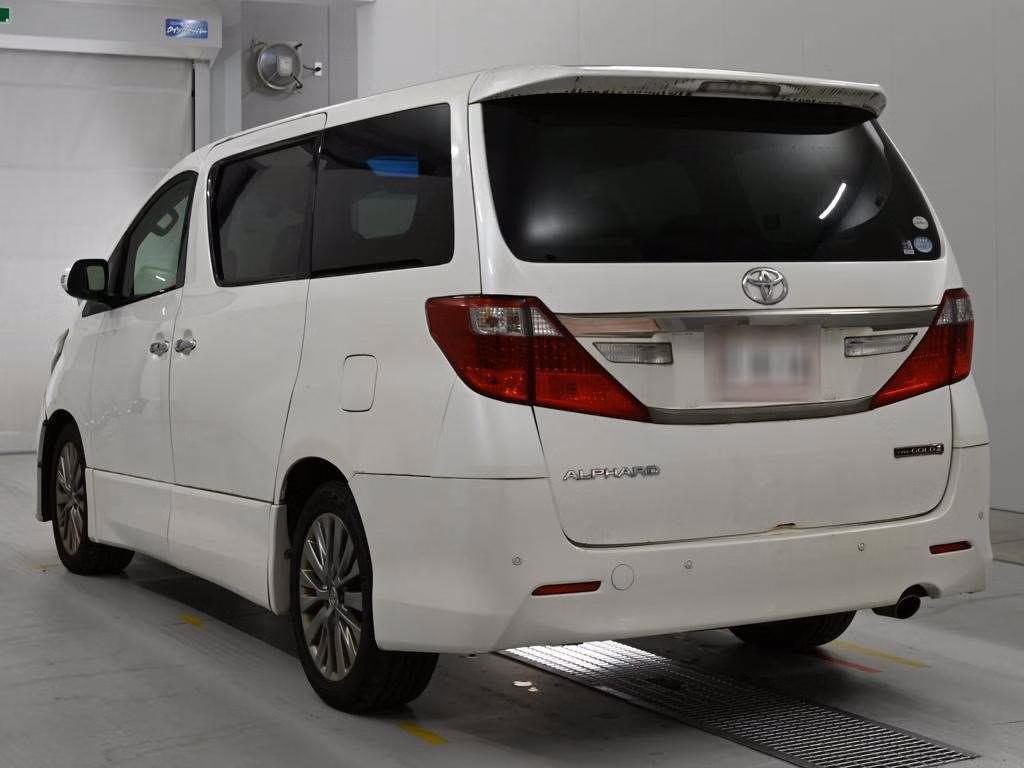 TOYOTA ALPHARD