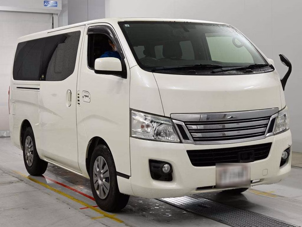 NISSAN NV350 CARAVAN