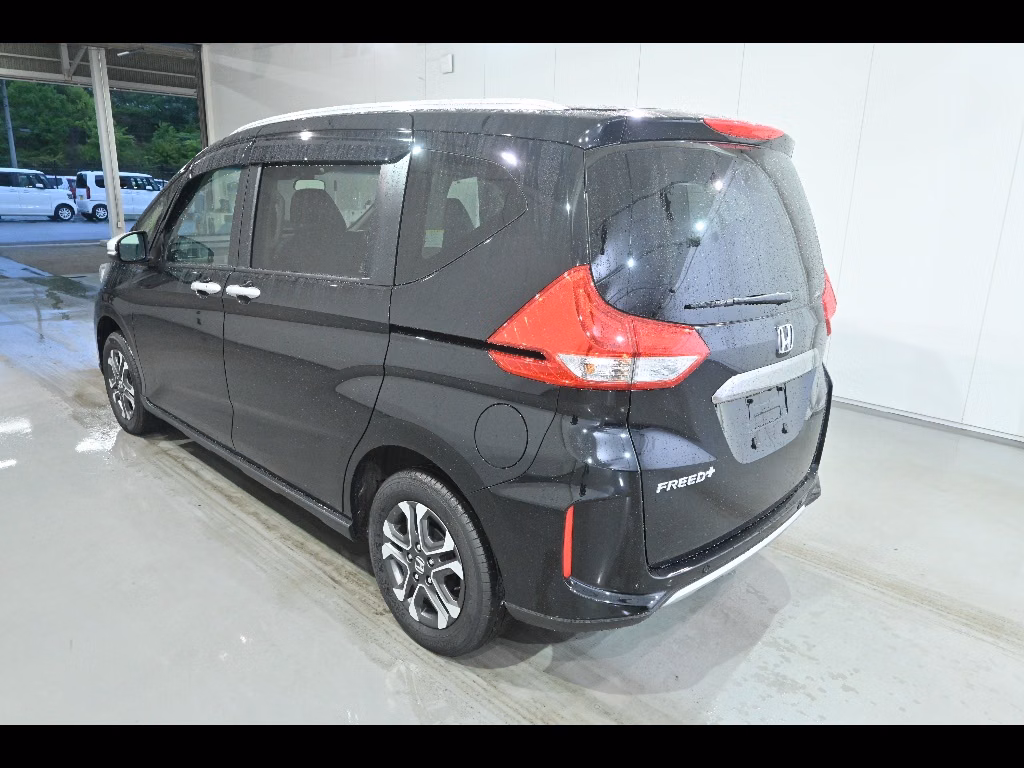 HONDA FREED+