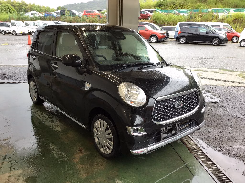 DAIHATSU CAST