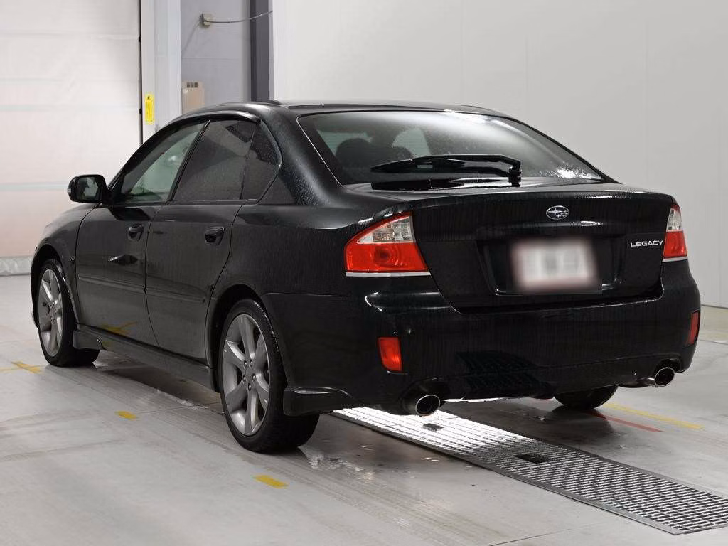 SUBARU LEGACY B4