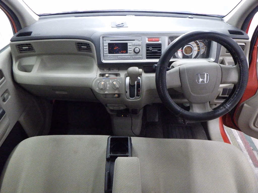 HONDA LIFE
