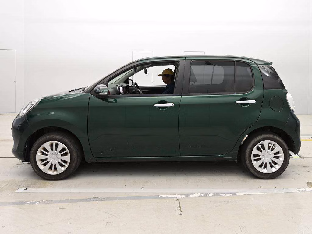 DAIHATSU BOON