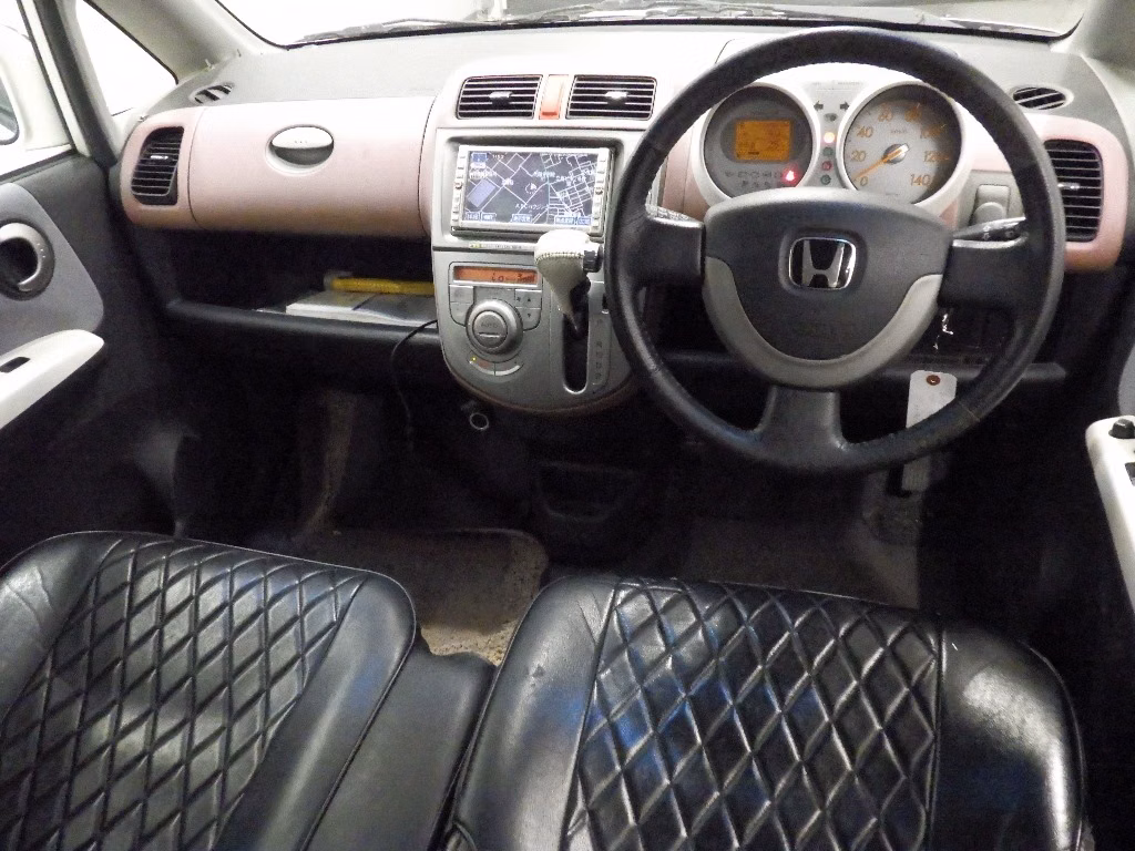 HONDA LIFE