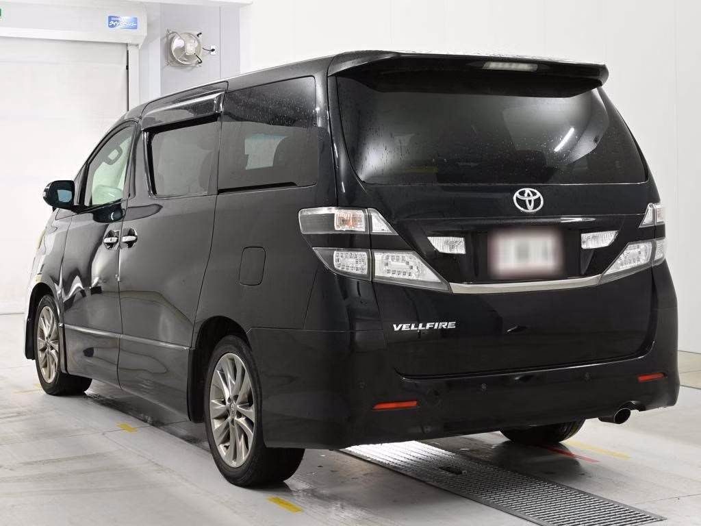 TOYOTA VELLFIRE