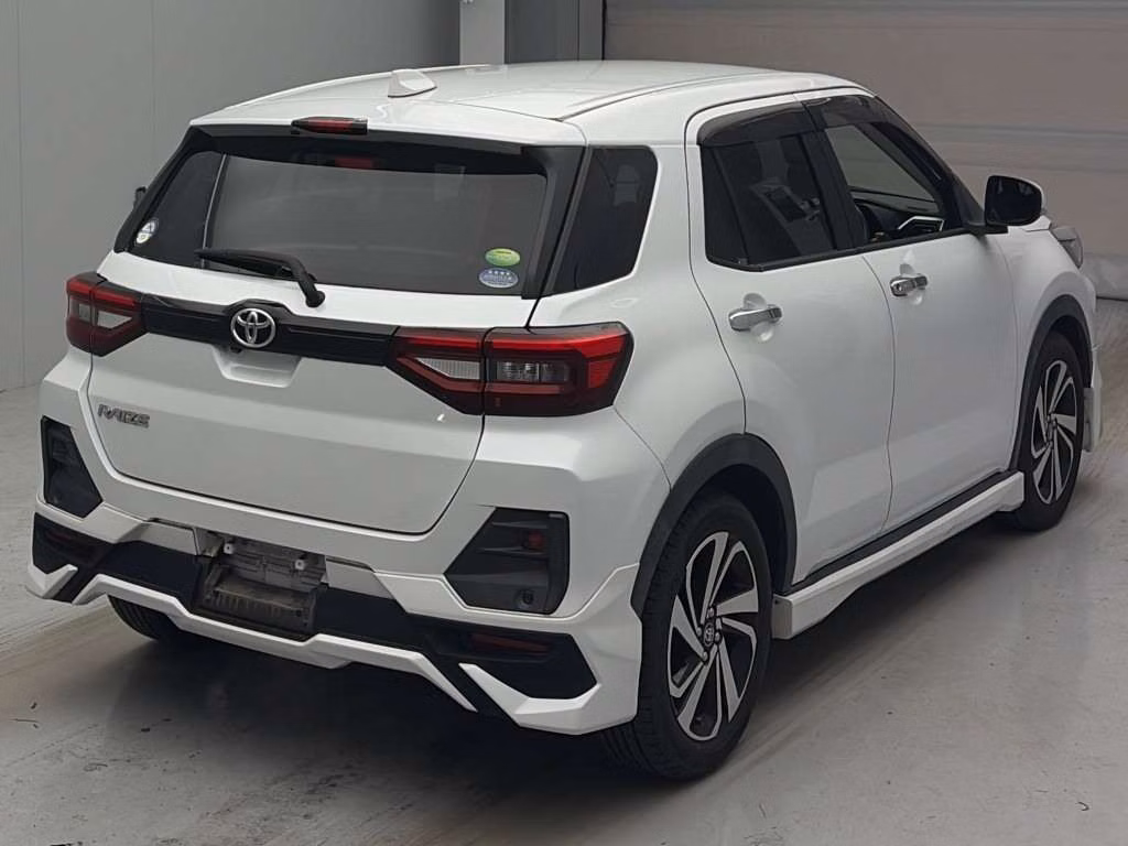 TOYOTA RAIZE