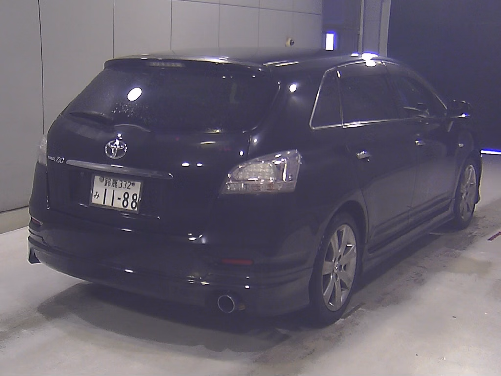 TOYOTA MARK X ZIO