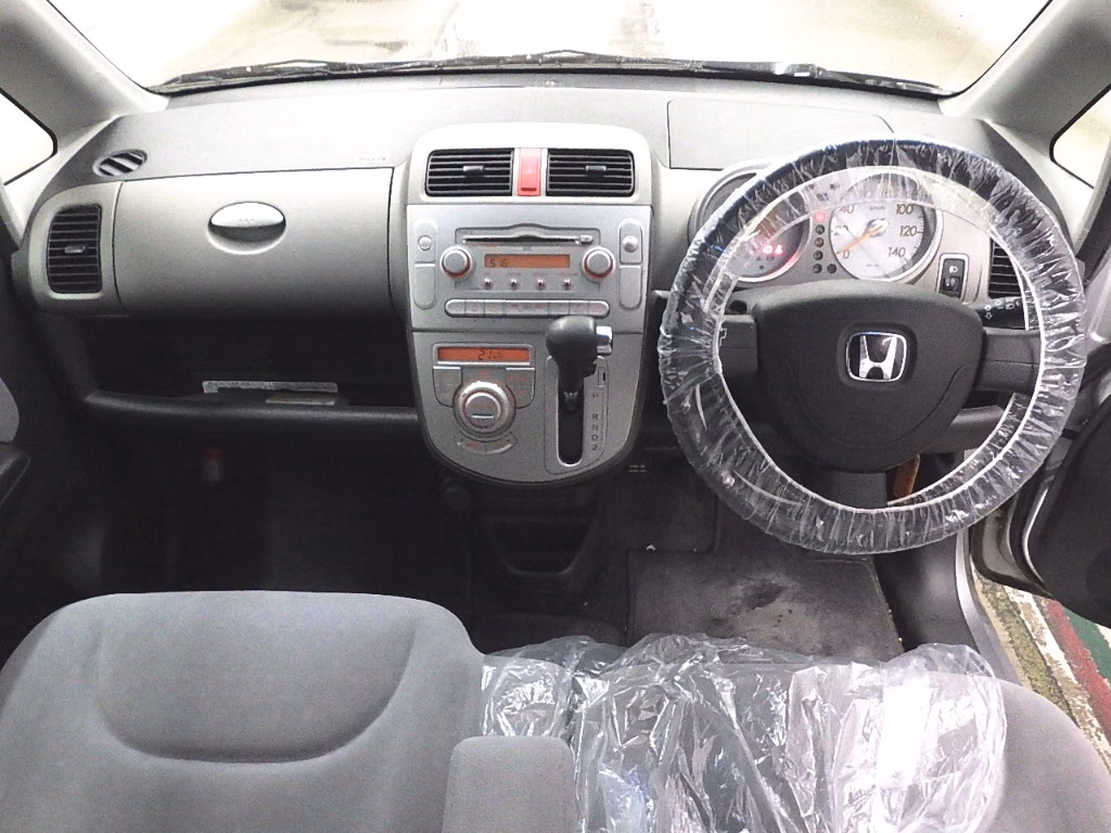 HONDA LIFE