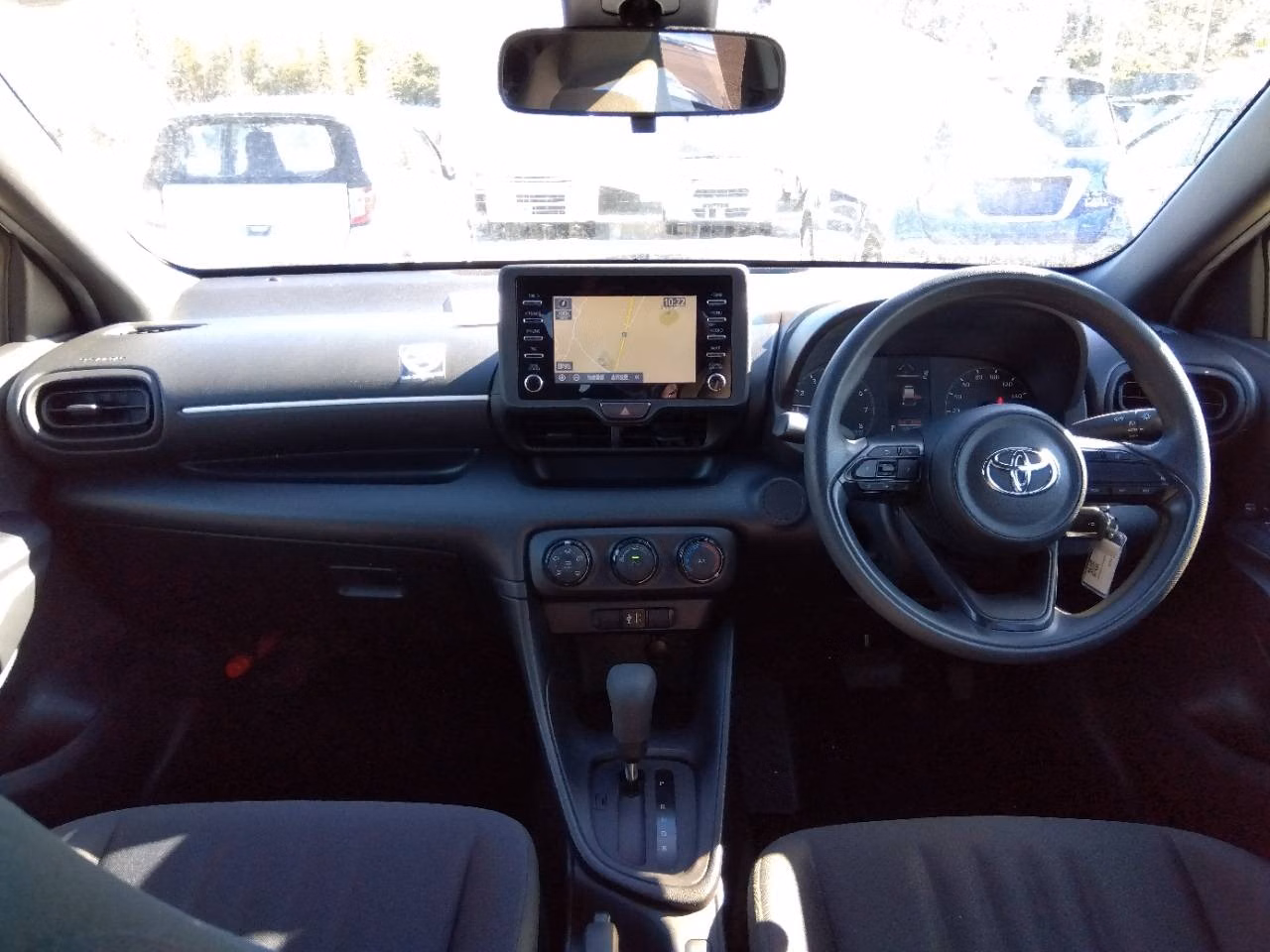 TOYOTA YARIS