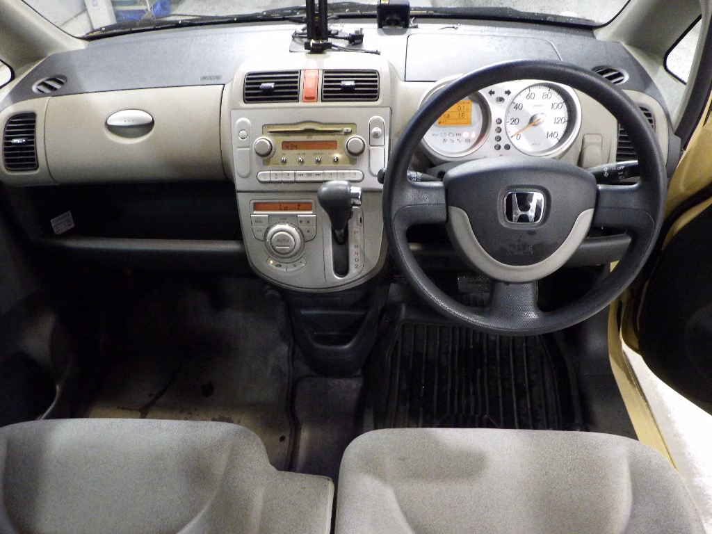 HONDA LIFE