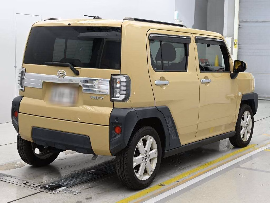 DAIHATSU TAFT