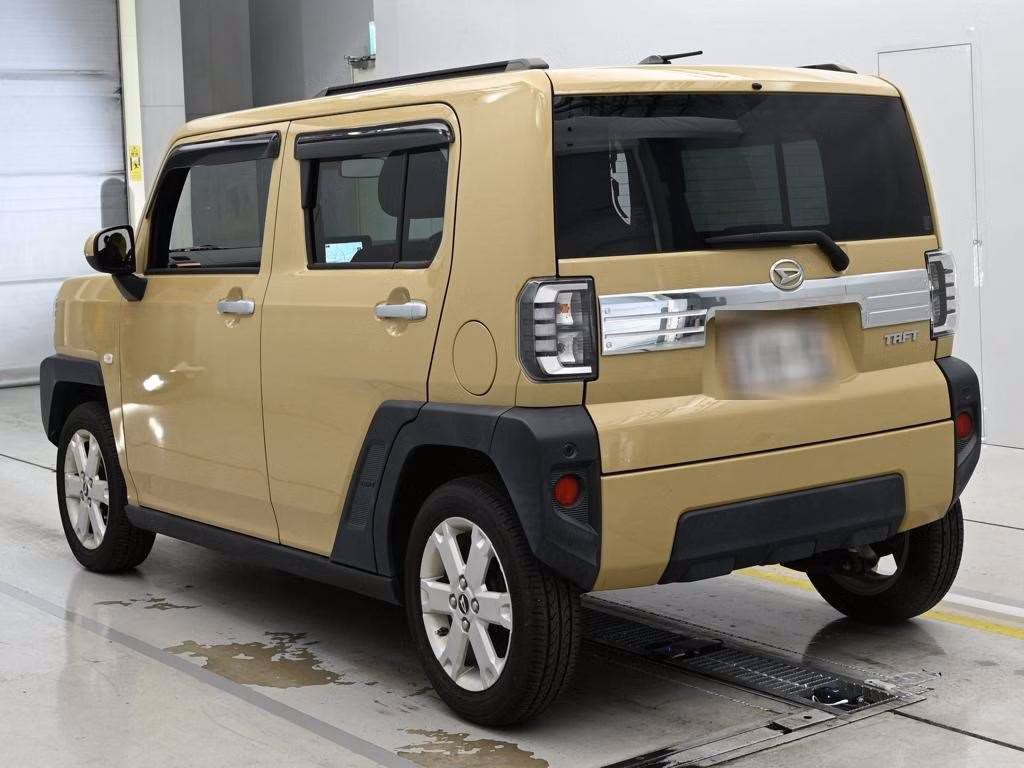 DAIHATSU TAFT