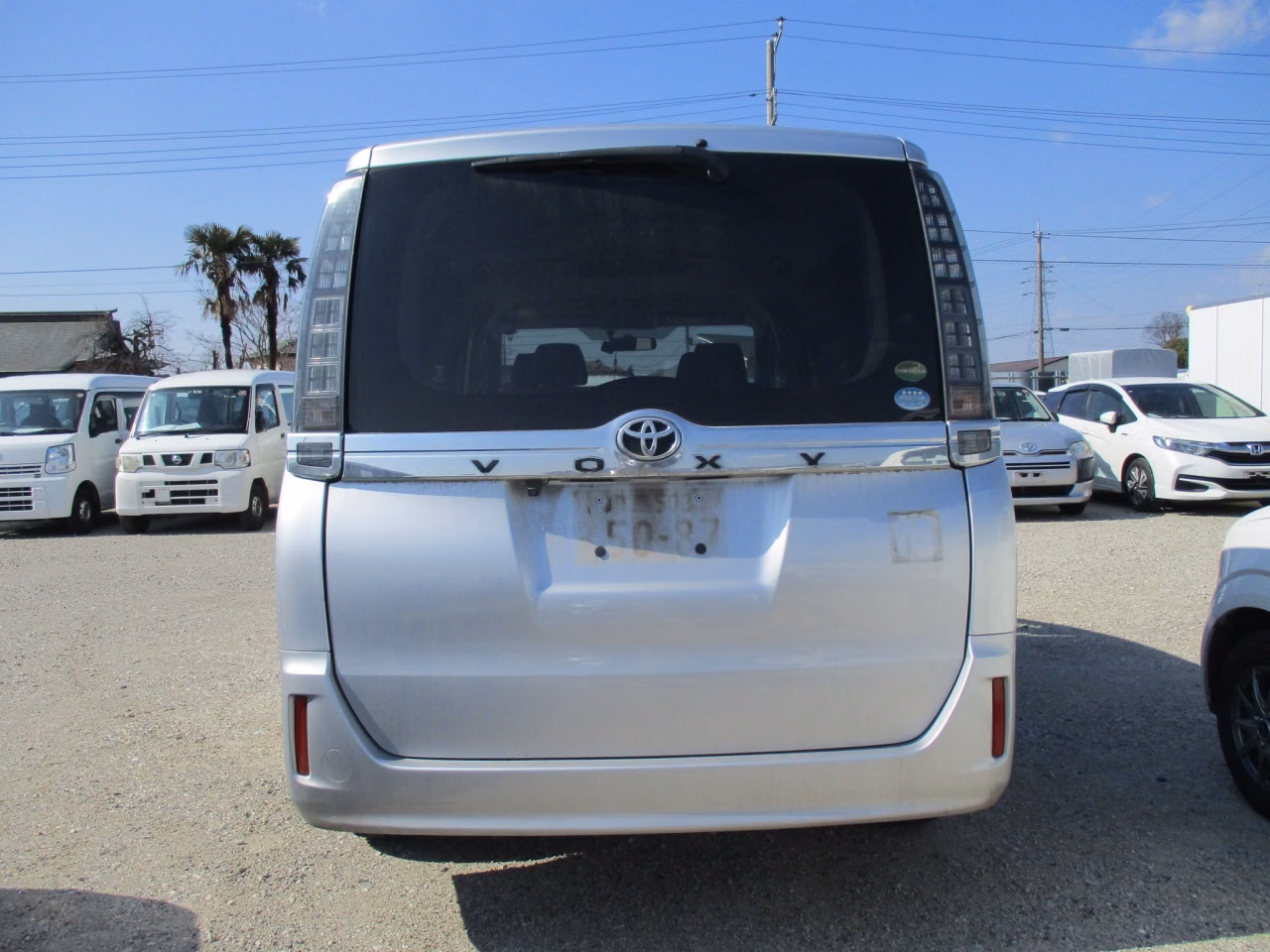 TOYOTA VOXY